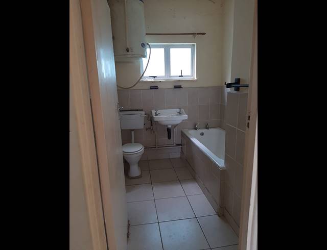 1 BEDROOM FLAT RENTED IN MORNINGSIDE